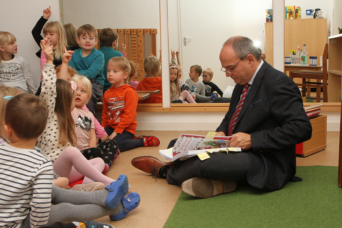 Knut Kreuch bei den "Marienkindern"