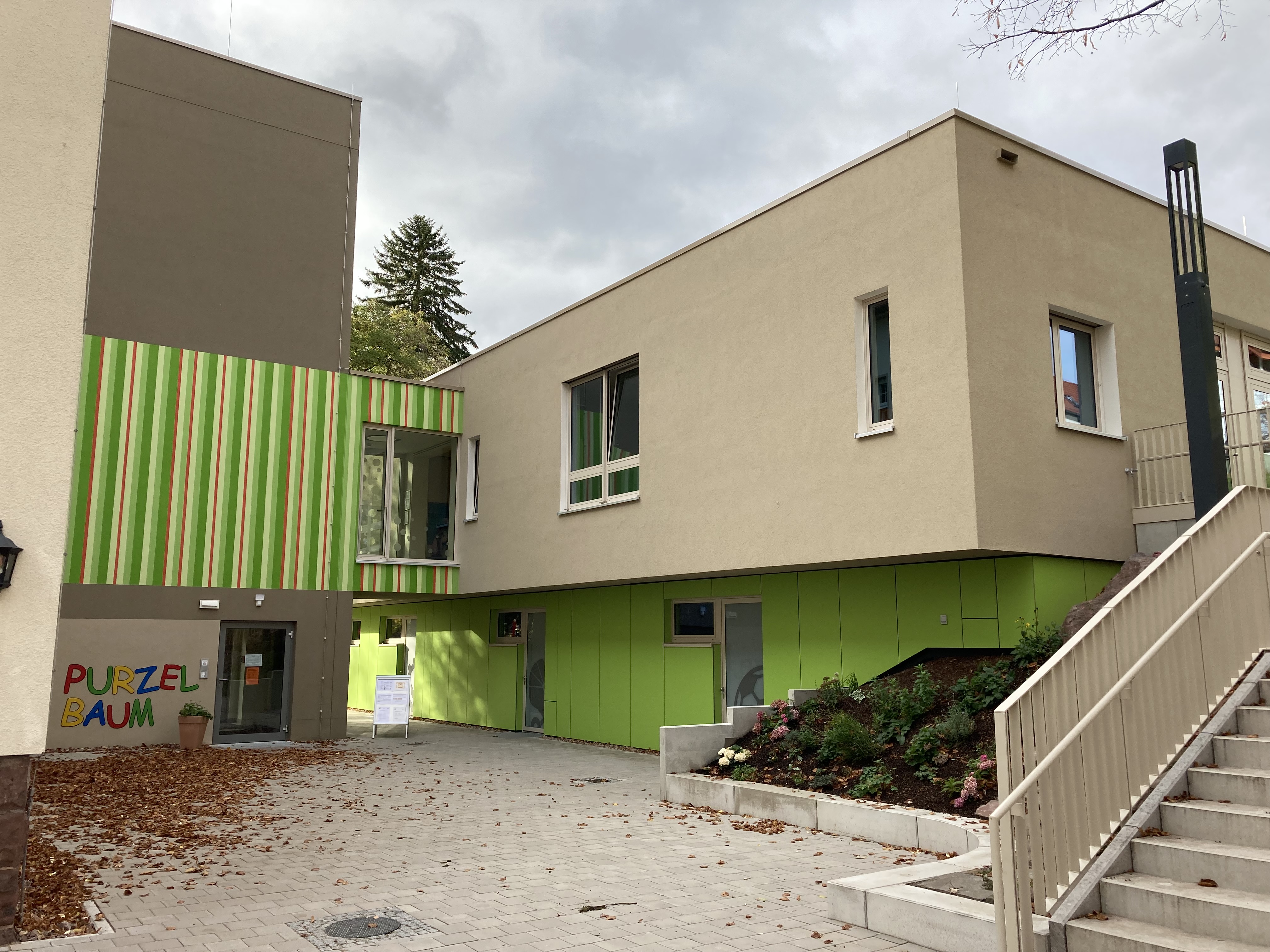 Ein Anbau und ein neu gestalteter Garten für die „Purzelbäume“